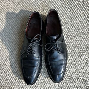 Allen Edmonds Men’s shoes size 8 1/2